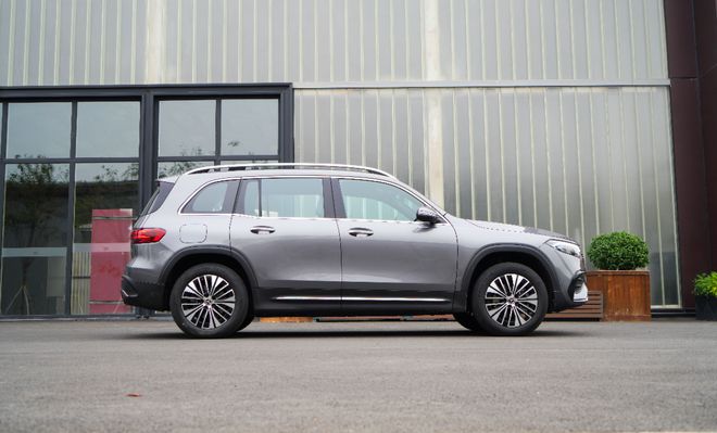 SUV：值得信赖的豪华电动车凯发体育赞助深度解读奔驰纯电(图10)