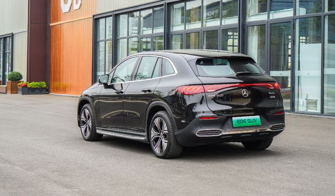 SUV：值得信赖的豪华电动车凯发体育赞助深度解读奔驰纯电(图28)